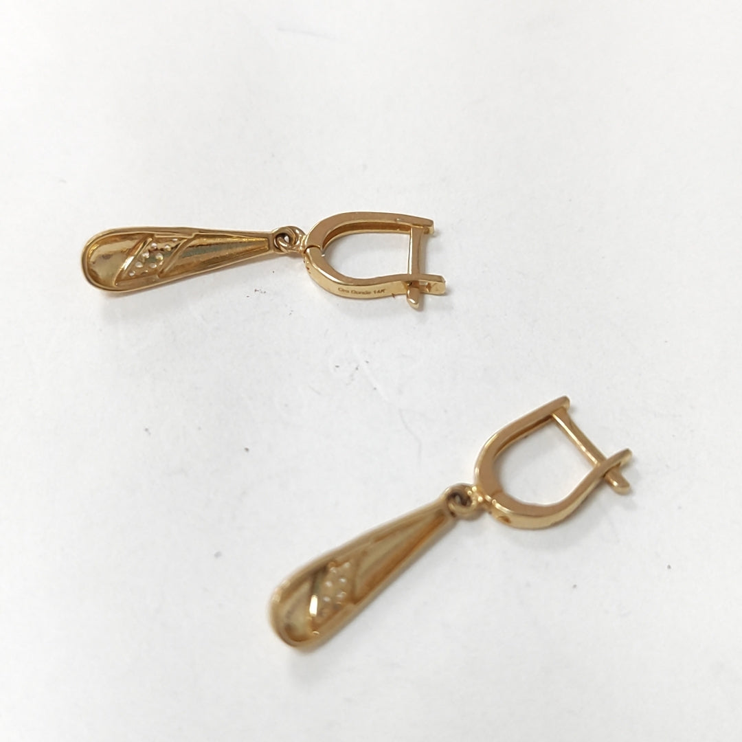 BROQUELES ORO 14K 2.5 (NUEVO)