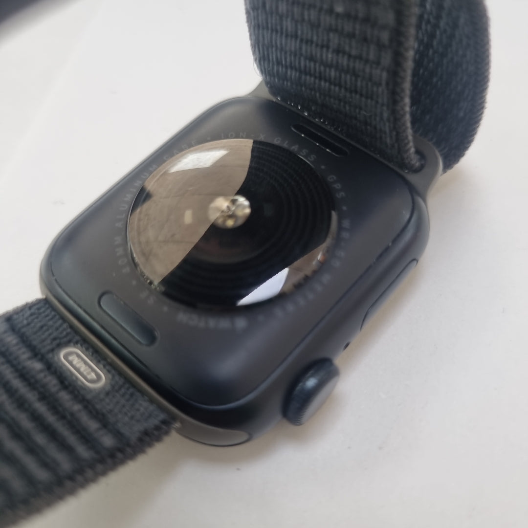 SMARTWATCH APPLE SE 2 ALUMINIO A2722 40 MM GPS (SEMINUEVO)