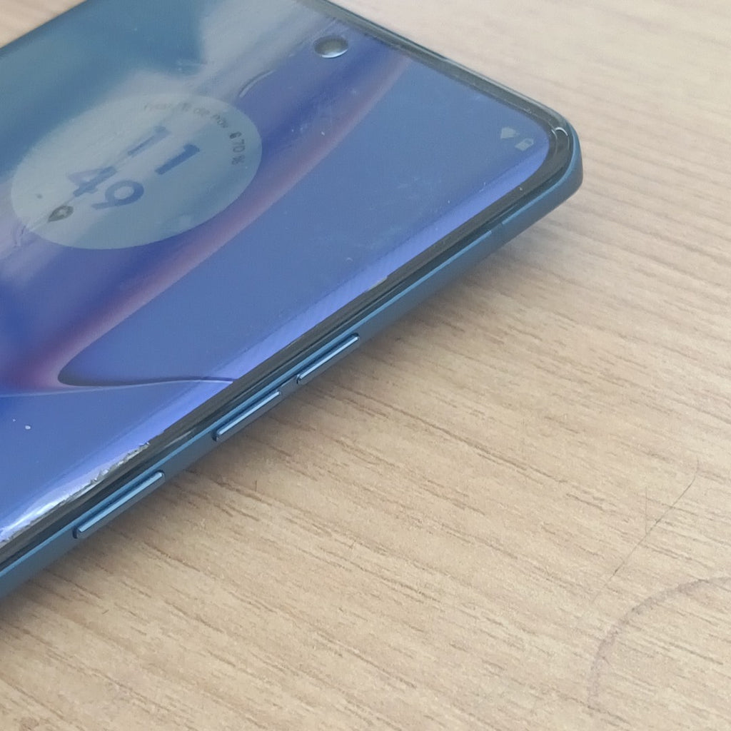 CELULAR MOTOROLA EDGE 40 XT2303-2 (2023) 256 GB 8 GB RAM (SEMINUEVO)