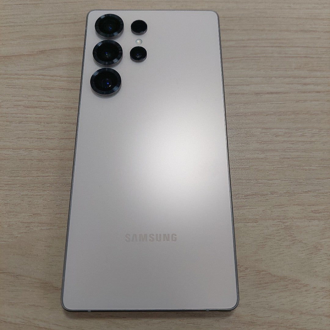 CELULAR SAMSUNG GALAXY S25 ULTRA SM-S938B (2025) 1 TB 12 GB RAM (SEMINUEVO)