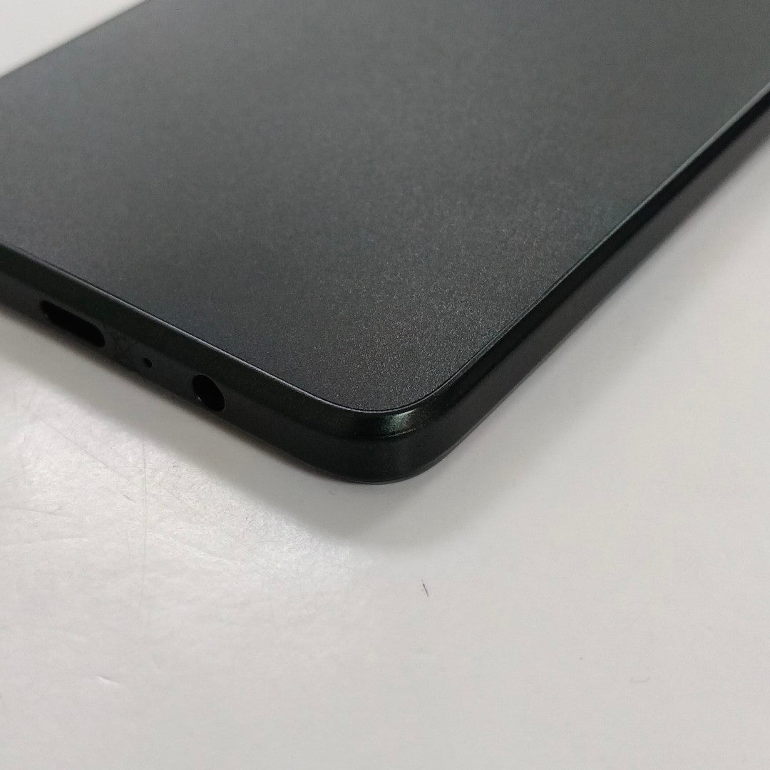 CELULAR MOTOROLA MOTO G55 5G XT2435-1(2024) 256 GB 8 GB RAM (SEMINUEVO)