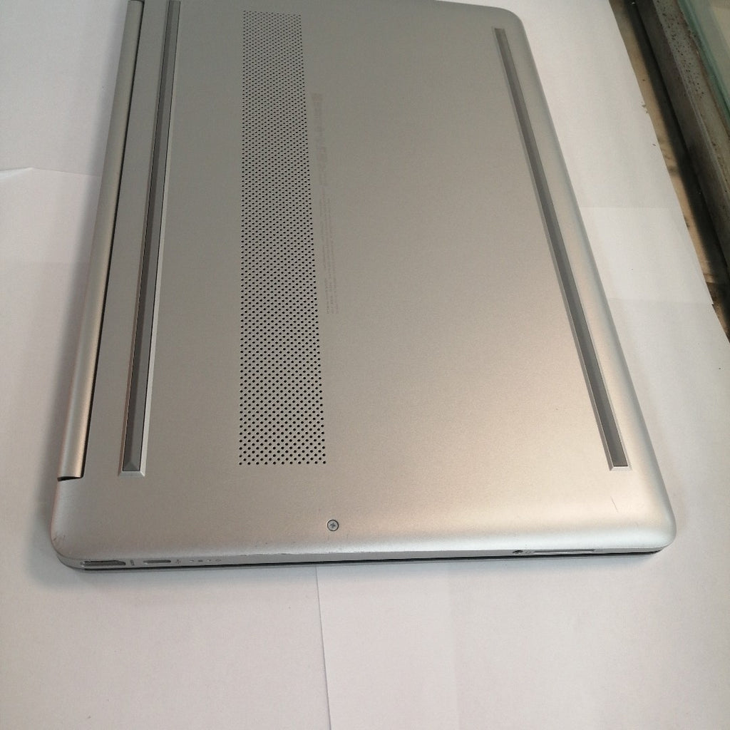 LAPTOP HP 15-DY2052LA (2021) 256 GB SSD 8 GB RAM (SEMINUEVO)