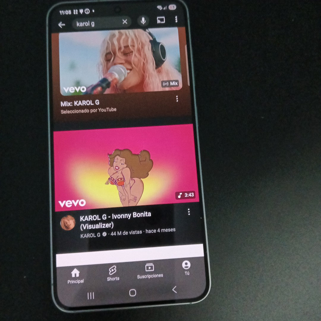 CELULAR SAMSUNG GALAXY S25 SM-S931B (2025) 256 GB 12 GB RAM (SEMINUEVO)