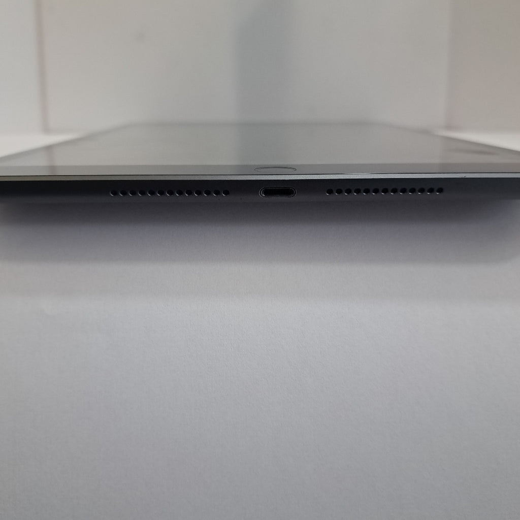 TABLETA APPLE IPAD 9 A2602 64 GB 3 GB RAM (SEMINUEVO)