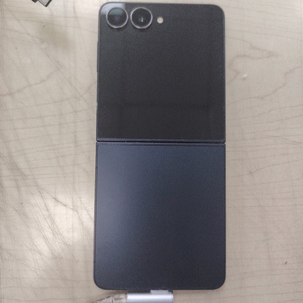 CELULAR SAMSUNG GALAXY Z FLIP 7 SM-F766B (2025) 512 GB 12 GB RAM (SEMINUEVO)