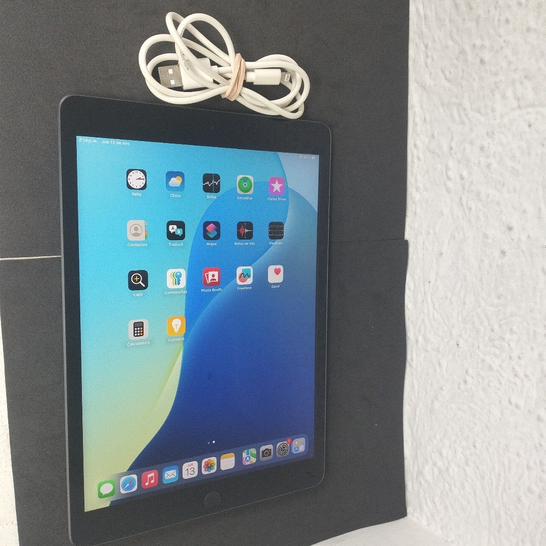 TABLETA APPLE IPAD 9 A2602 64 GB 3 GB RAM (SEMINUEVO)