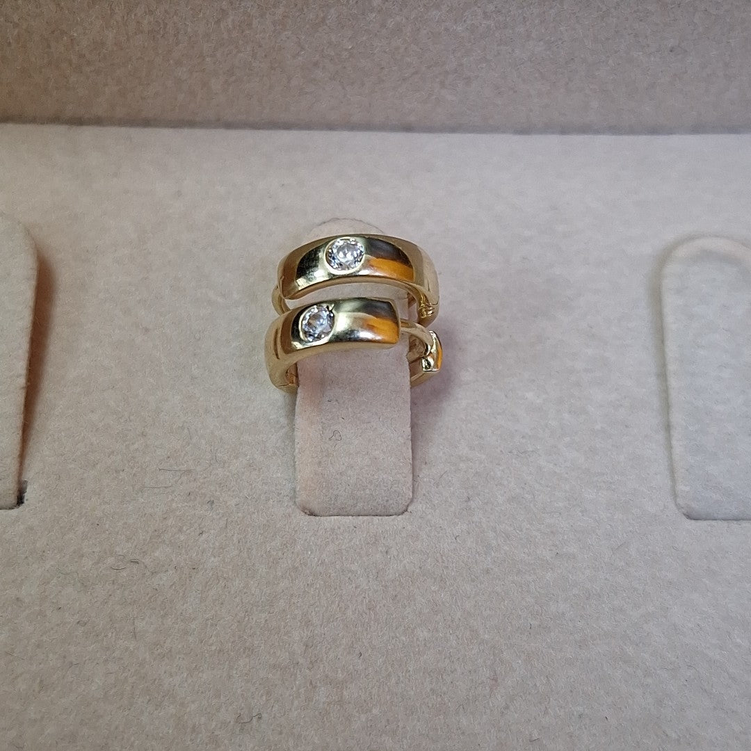 HUGGIES ORO 14K 1.4 (NUEVO)