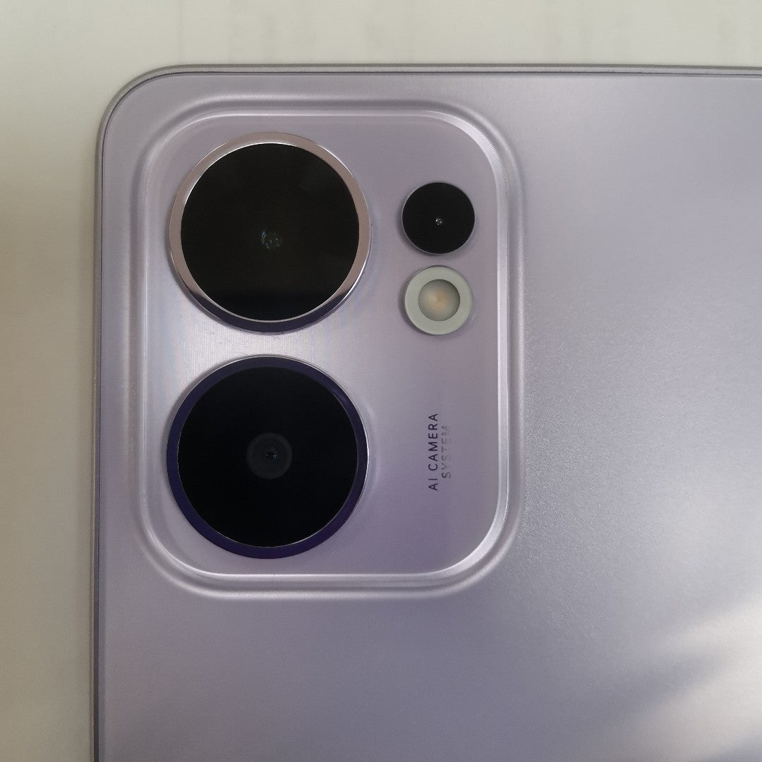 CELULAR OPPO  RENO 13F 5G CPH2699 (2025) 256 GB 12 GB RAM (SEMINUEVO)