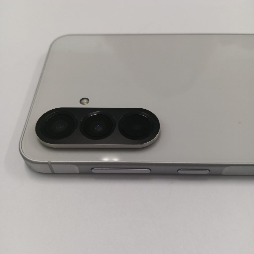 CELULAR SAMSUNG GALAXY A56 SM-A566E (2025) 256 GB 8 GB RAM (SEMINUEVO)