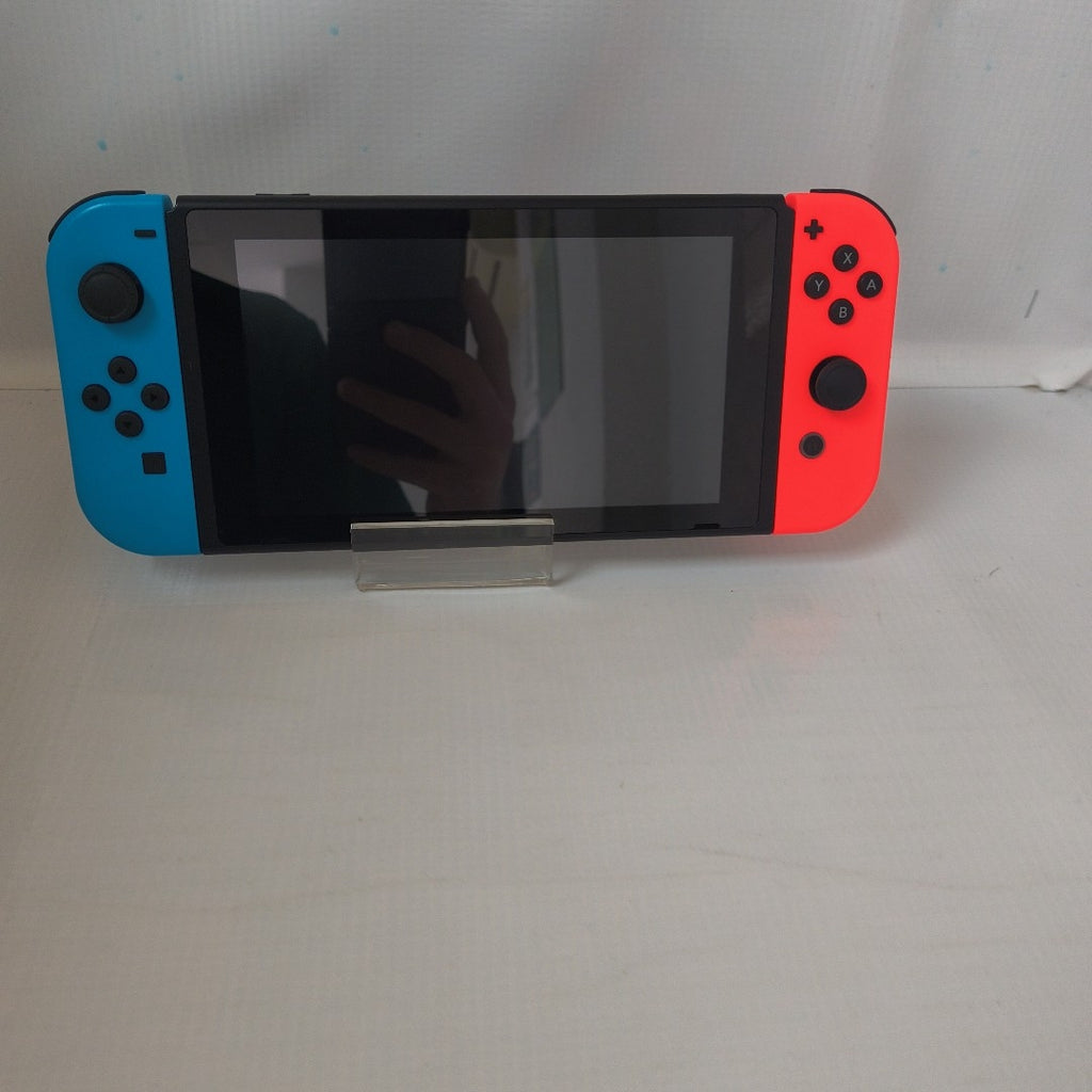 CONSOLA DE VIDEOJUEGO NINTENDO SWITCH 32 GB (SEMINUEVO)