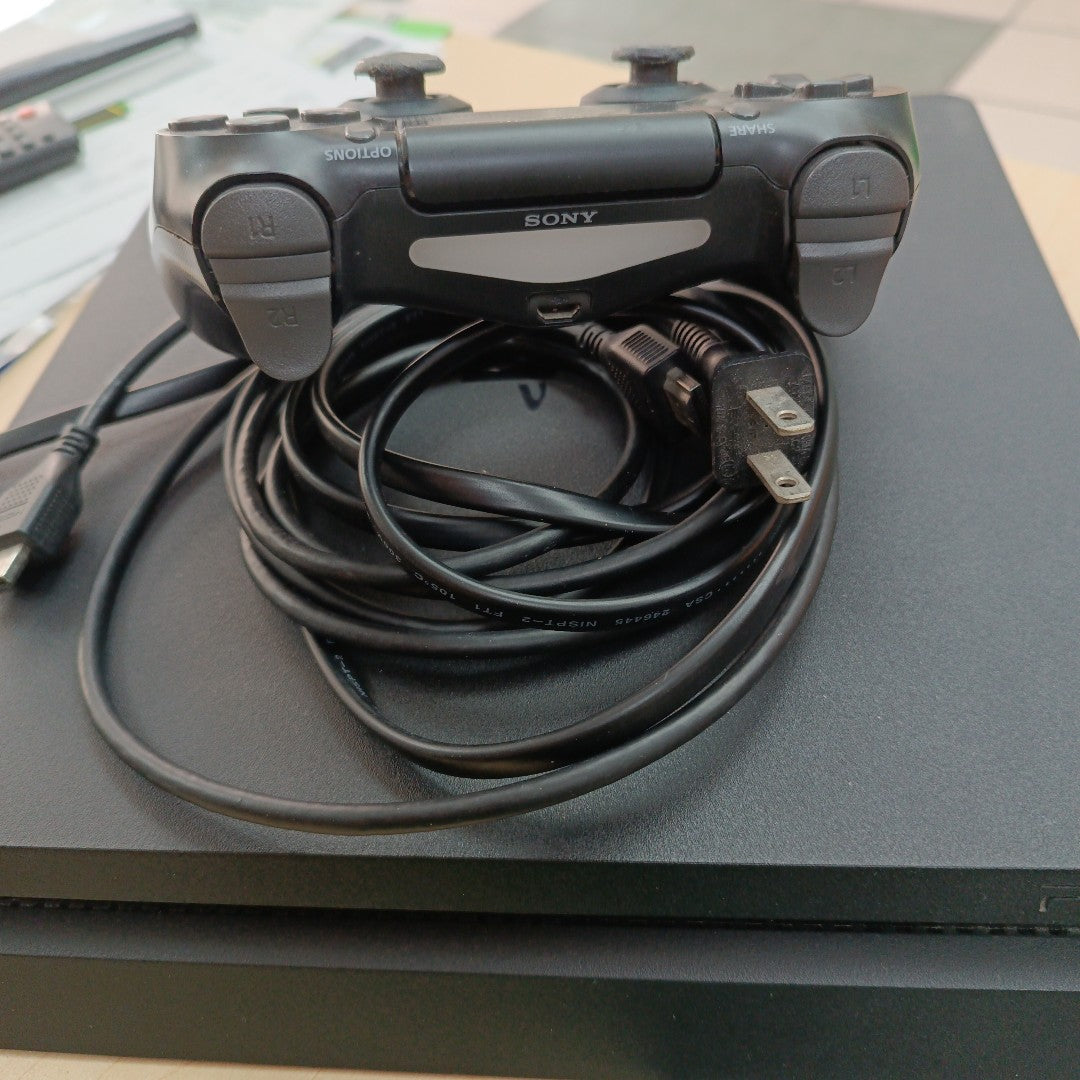 CONSOLA DE VIDEOJUEGO SONY PS4 SLIM 1 TB (SEMINUEVO)