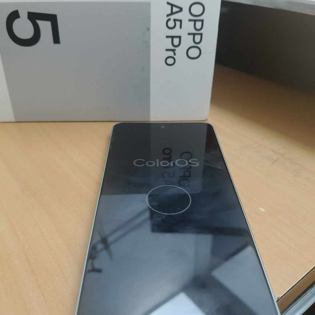 CELULAR OPPO  A5 PRO CPH2711 (2025) 256 GB 8 GB RAM (SEMINUEVO)