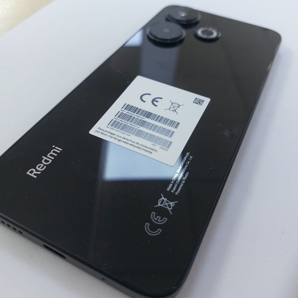 CELULAR XIAOMI REDMI 13 24049RN28L (2024) 256 GB 8 GB RAM (SEMINUEVO)