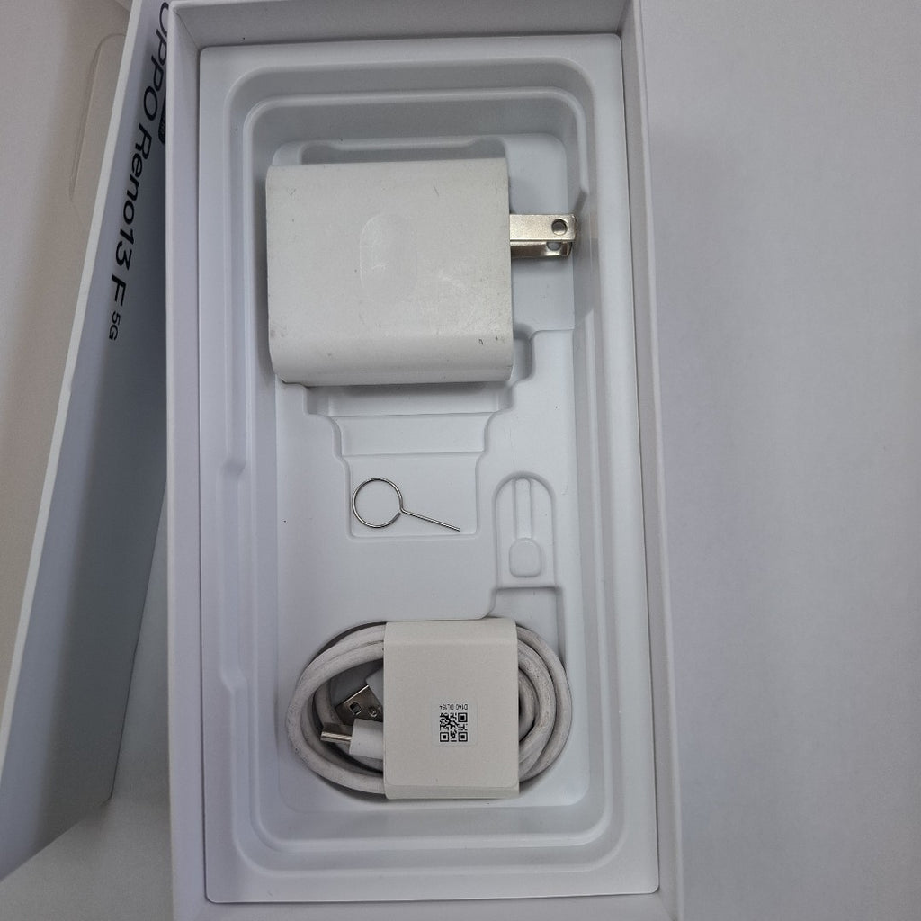 CELULAR OPPO  RENO 13F 5G CPH2699 (2025) 256 GB 12 GB RAM (SEMINUEVO)