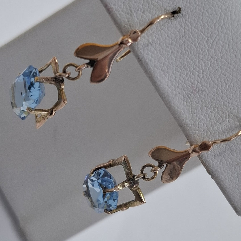 ARETES PAR. ORO. 8 K 3.7 GRMS (SEMINUEVO)