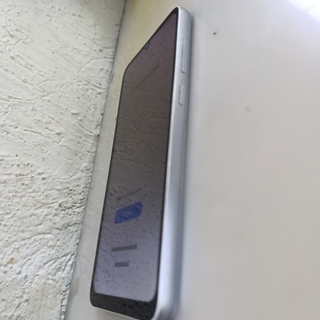 CELULAR SAMSUNG GALAXY A05 SM-A055M (2023) 128 GB 4 GB RAM (SEMINUEVO)