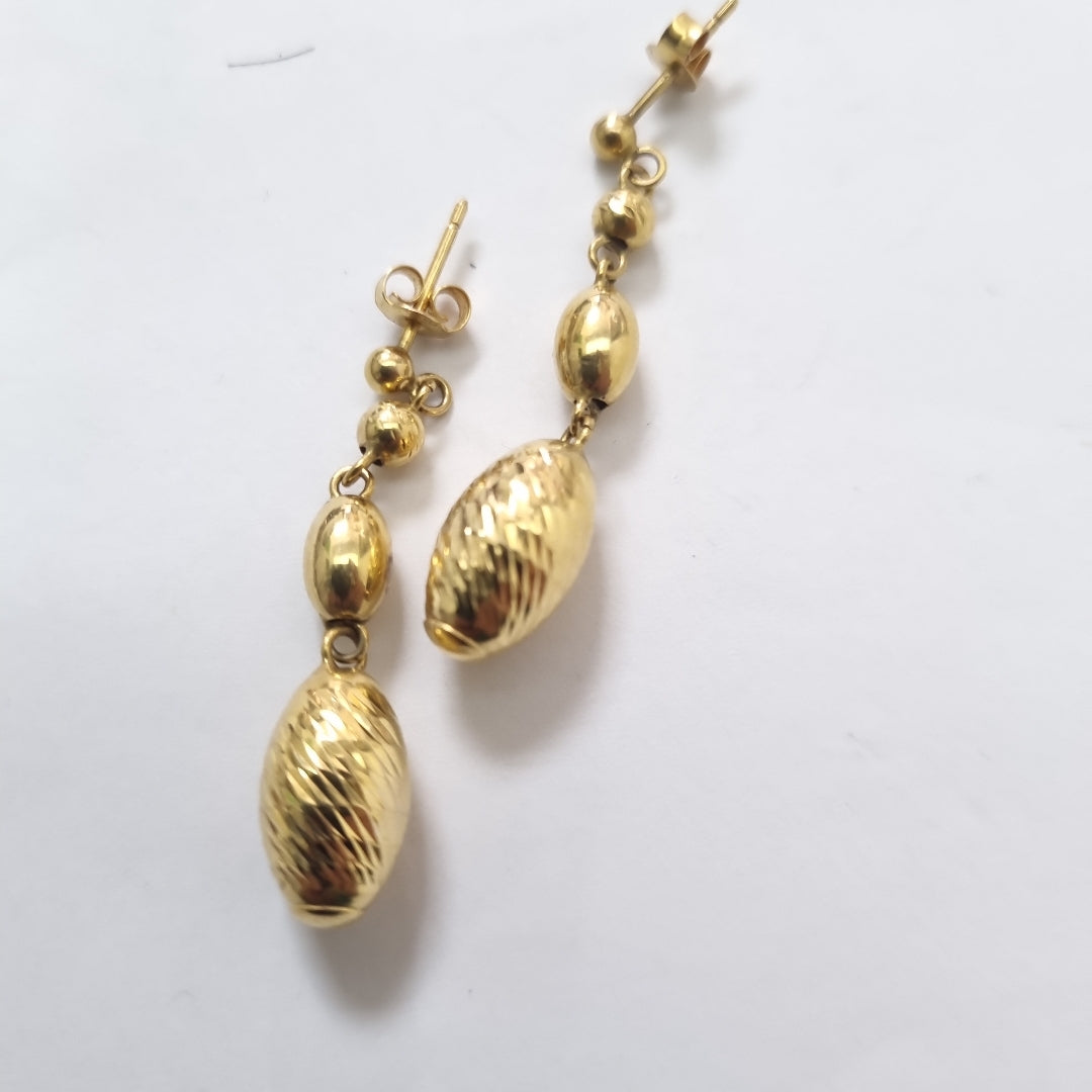 ARETES PAR. ORO. 14 K 2.2 GRMS (SEMINUEVO)