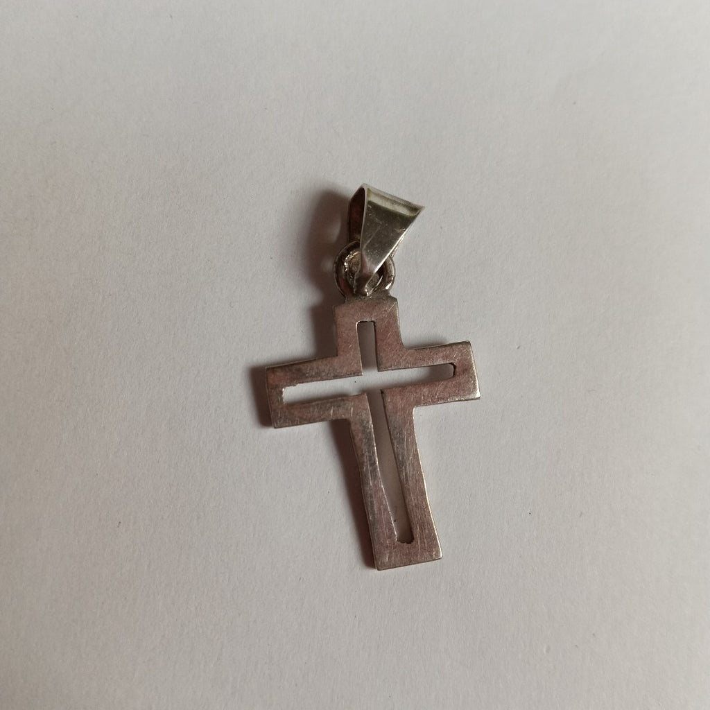 ANILLO,CRUZ PLATA 7,60 GRMS (SEMINUEVO)