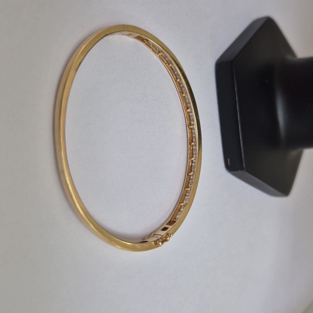 K1 10,60 GRMS 14 K ESPECIFICACIONES COMPLEMENTARIAS PULSERA RIGIDA CON CIRCONIA (SEMINUEVO)