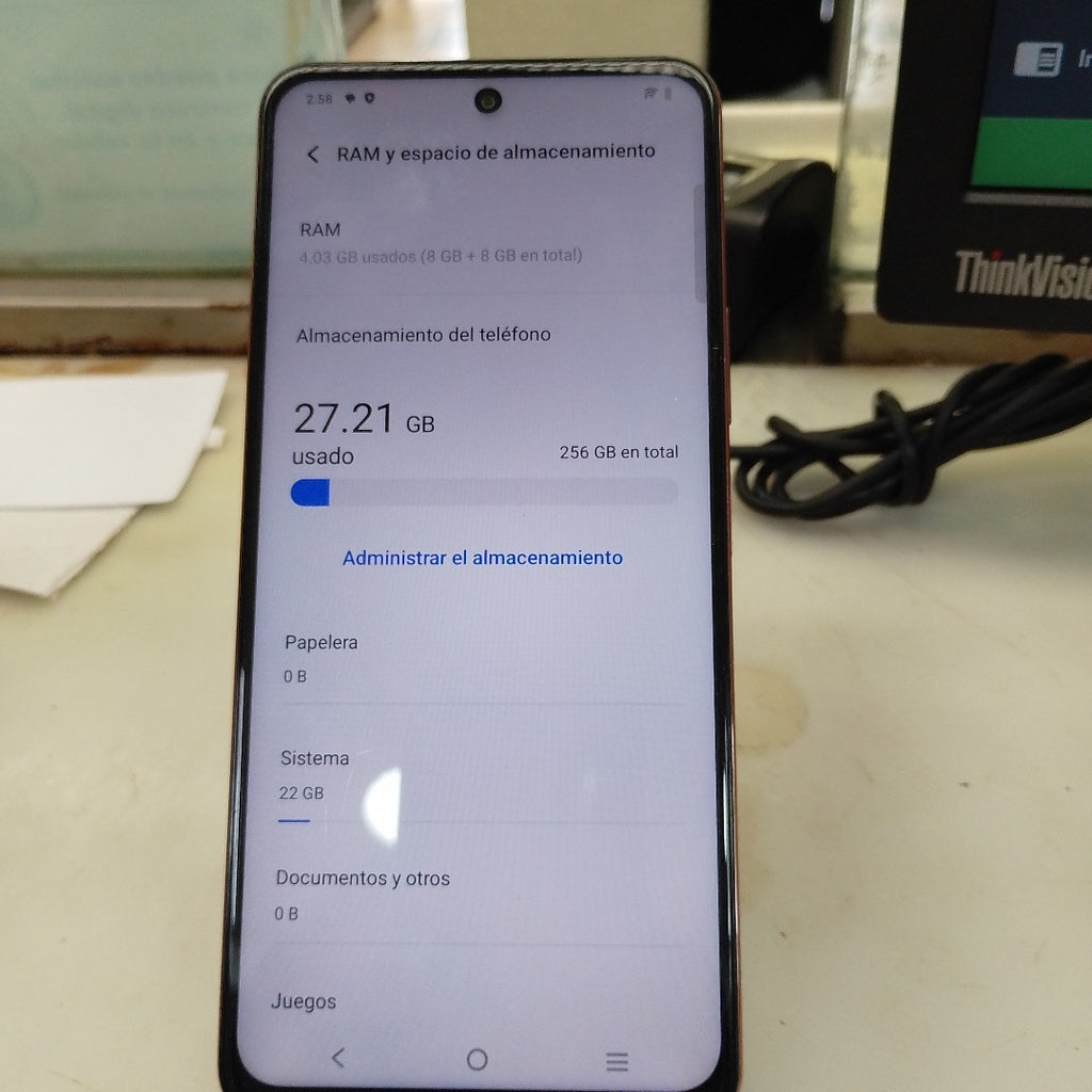 CELULAR VIVO Y28 V2352 256 GB 8 GB RAM (SEMINUEVO)