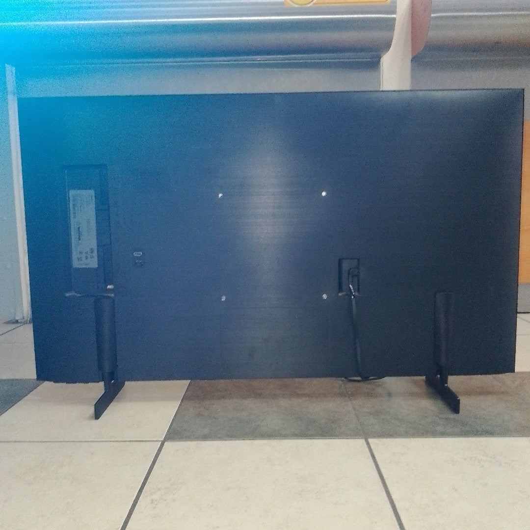 PANTALLA SAMSUNG UN43AU8000F (2022) 43" LED 4K (SEMINUEVO)