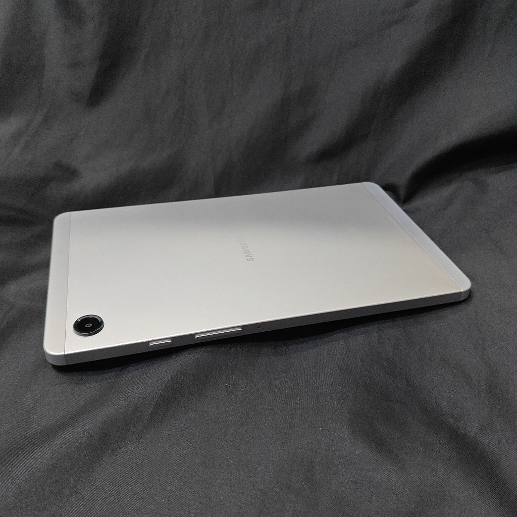 TABLETA SAMSUNG GALAXY TAB A9 SM-X110 (2023) 64 GB 4 GB RAM (SEMINUEVO)