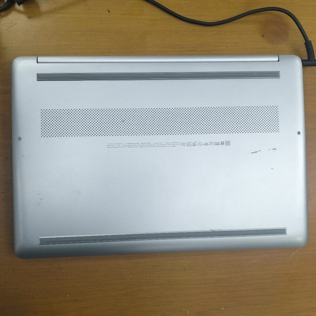 LAPTOP HP NOTEBOOK 15-DY1002LA (2025) 256 GB SSD 8 GB RAM (SEMINUEVO)