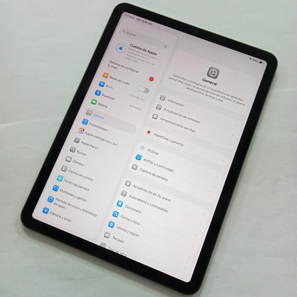 TABLETA APPLE IPAD AIR 5 A2588 256 GB 8 GB RAM (SEMINUEVO)