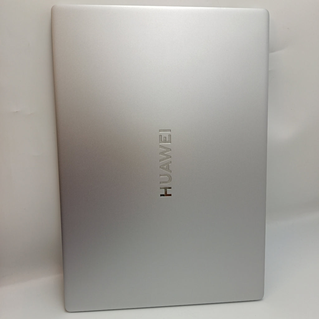 LAPTOP HUAWEI MATEBOOK D16 MCLF-X (2024) 1 TB SSD 16 GB RAM (SEMINUEVO)