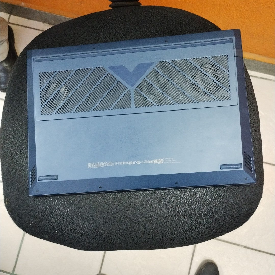 LAPTOP HP VICTUS 16-D0538LA (2023) 512 GB SSD 8 GB RAM (SEMINUEVO)