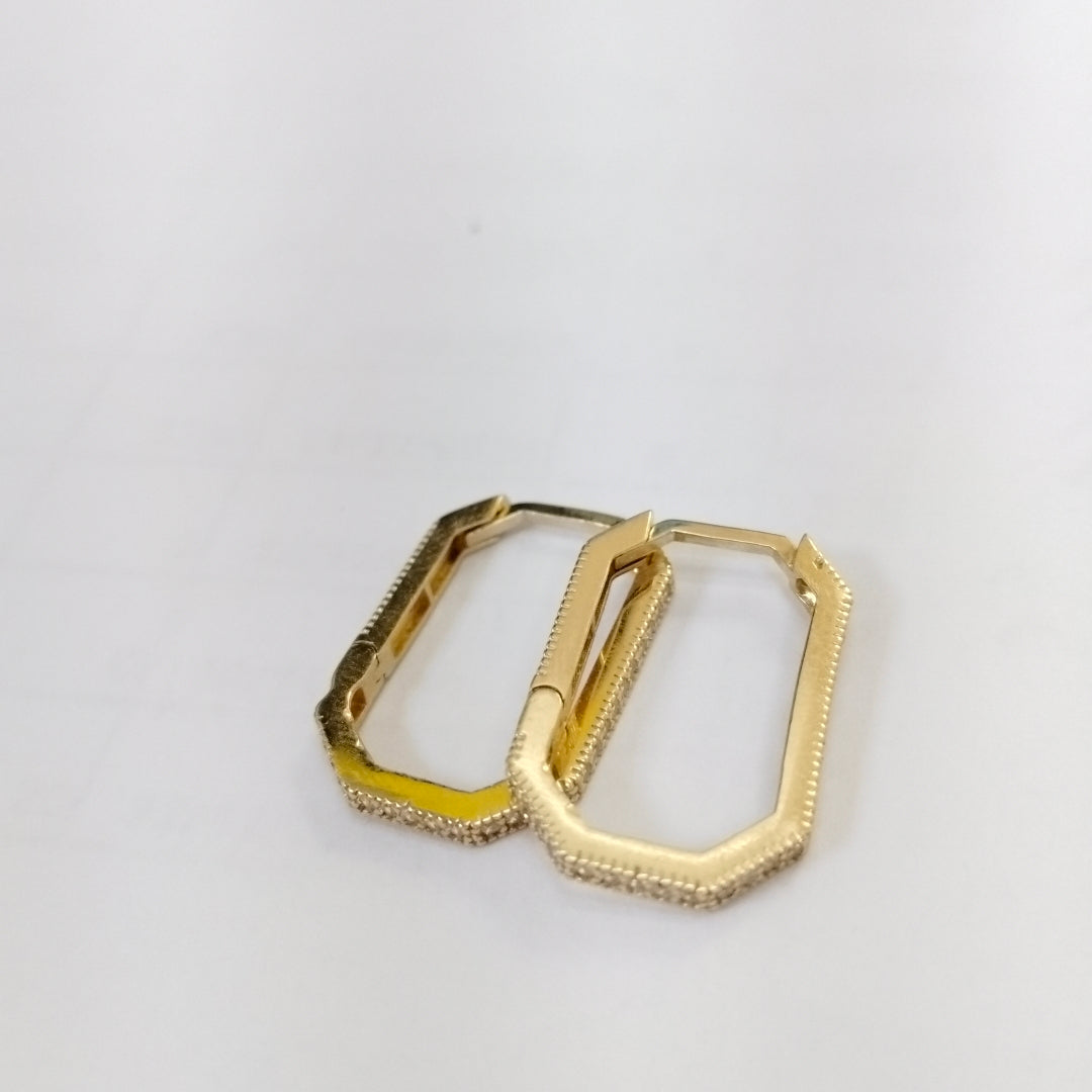 HUGGIES ORO 14K 2.6 (NUEVO)