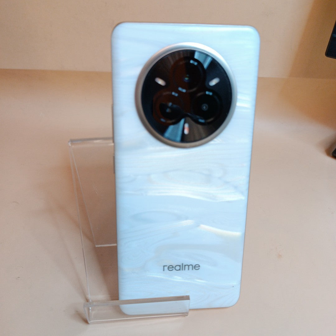 CELULAR REALME 14 PRO 5G RMX5056 (2025) 256 GB 8 GB RAM (SEMINUEVO)