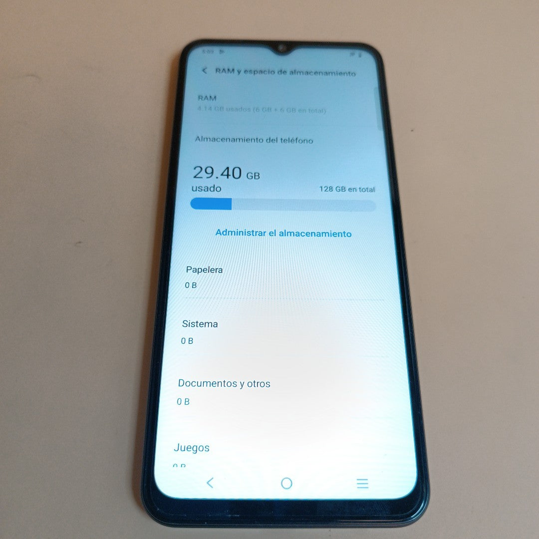CELULAR VIVO Y18 V2333 128 GB 6 GB (SEMINUEVO)
