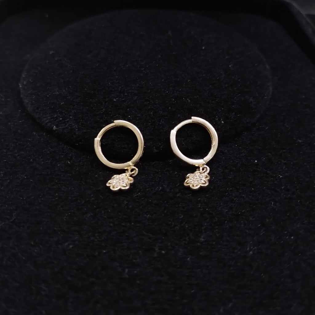 HUGGIES ORO 14K 1.8 (NUEVO)