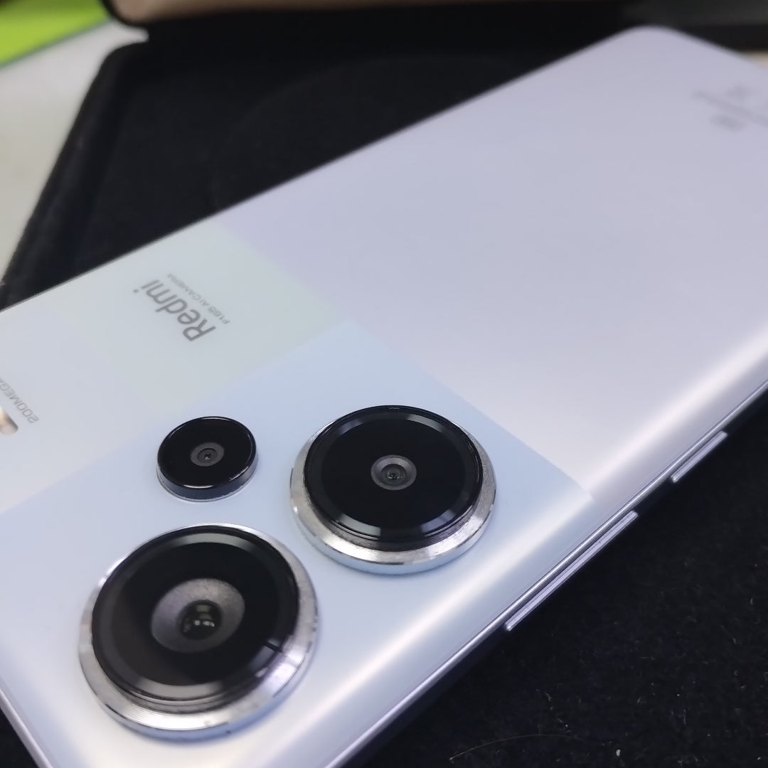 CELULAR XIAOMI REDMI NOTE 13 PRO+ 5G 23090RA98G (2023) 512 GB 12 GB RAM (SEMINUEVO)