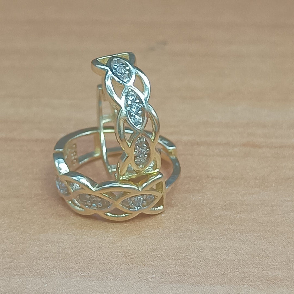 HUGGIES ORO 14K 2.2 (NUEVO)