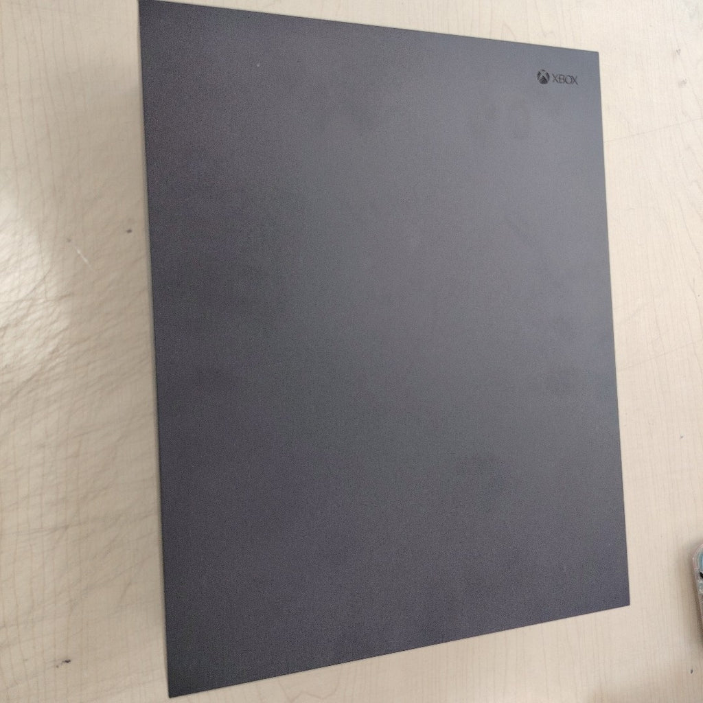 CONSOLA DE VIDEOJUEGO MICROSOFT XBOX ONE X 1 TB (SEMINUEVO)