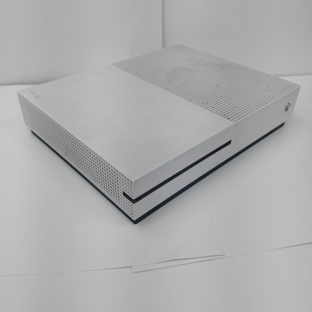 CONSOLA DE VIDEOJUEGO MICROSOFT XBOX ONE S 500 GB  (SEMINUEVO)