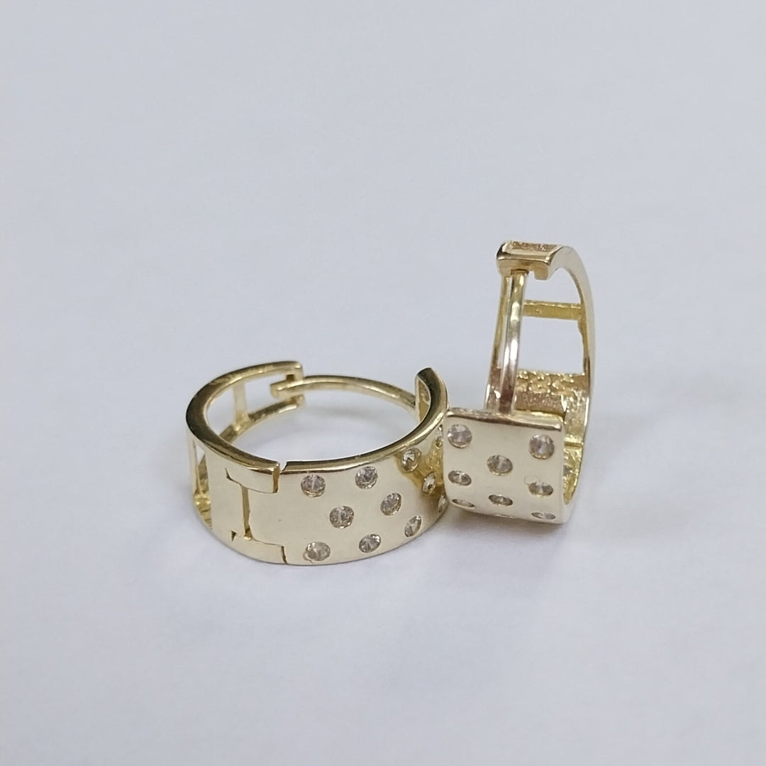 HUGGIES ORO 14K 2.5 (NUEVO)