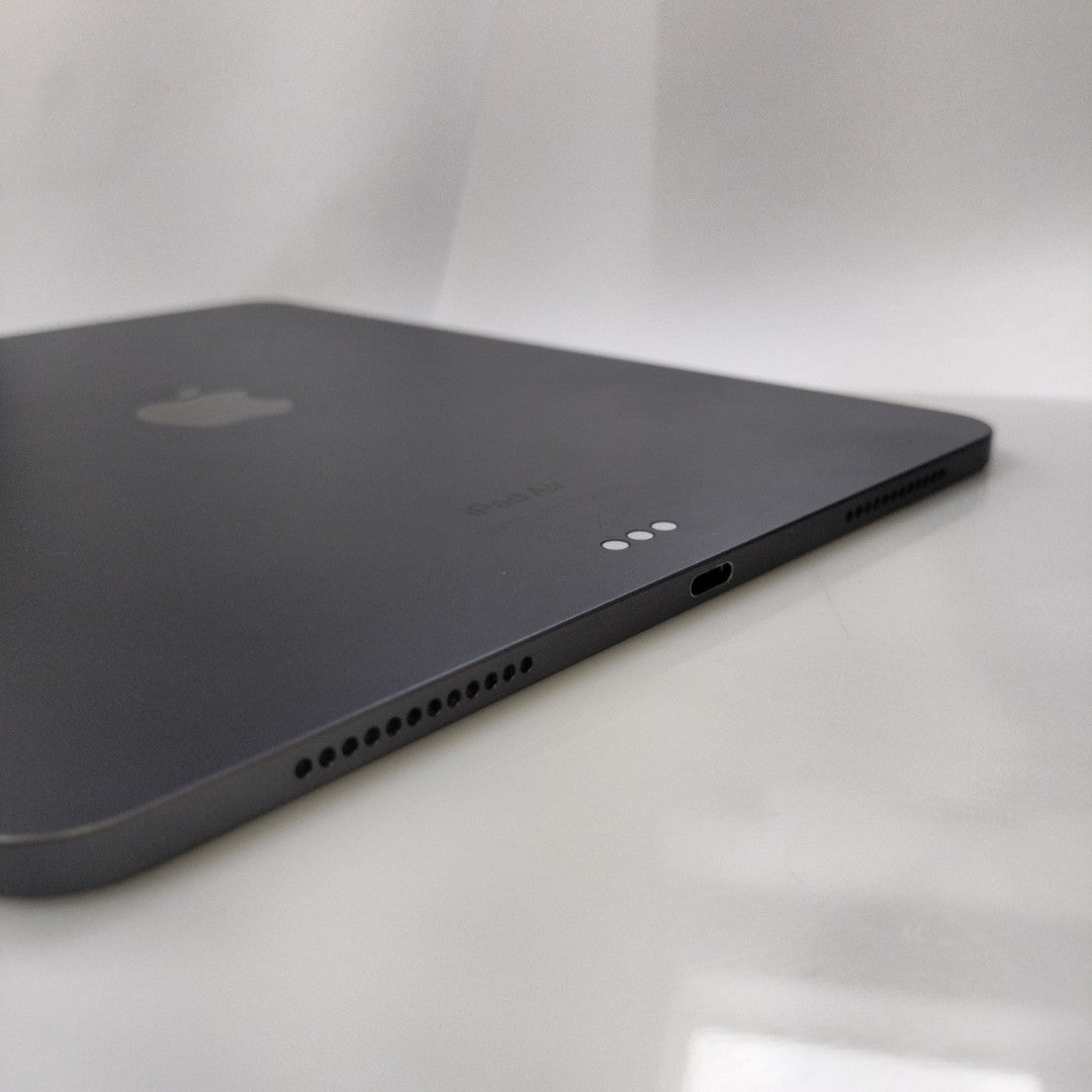 TABLETA APPLE IPAD AIR 5 A2588 64 GB 8 GB RAM (SEMINUEVO)