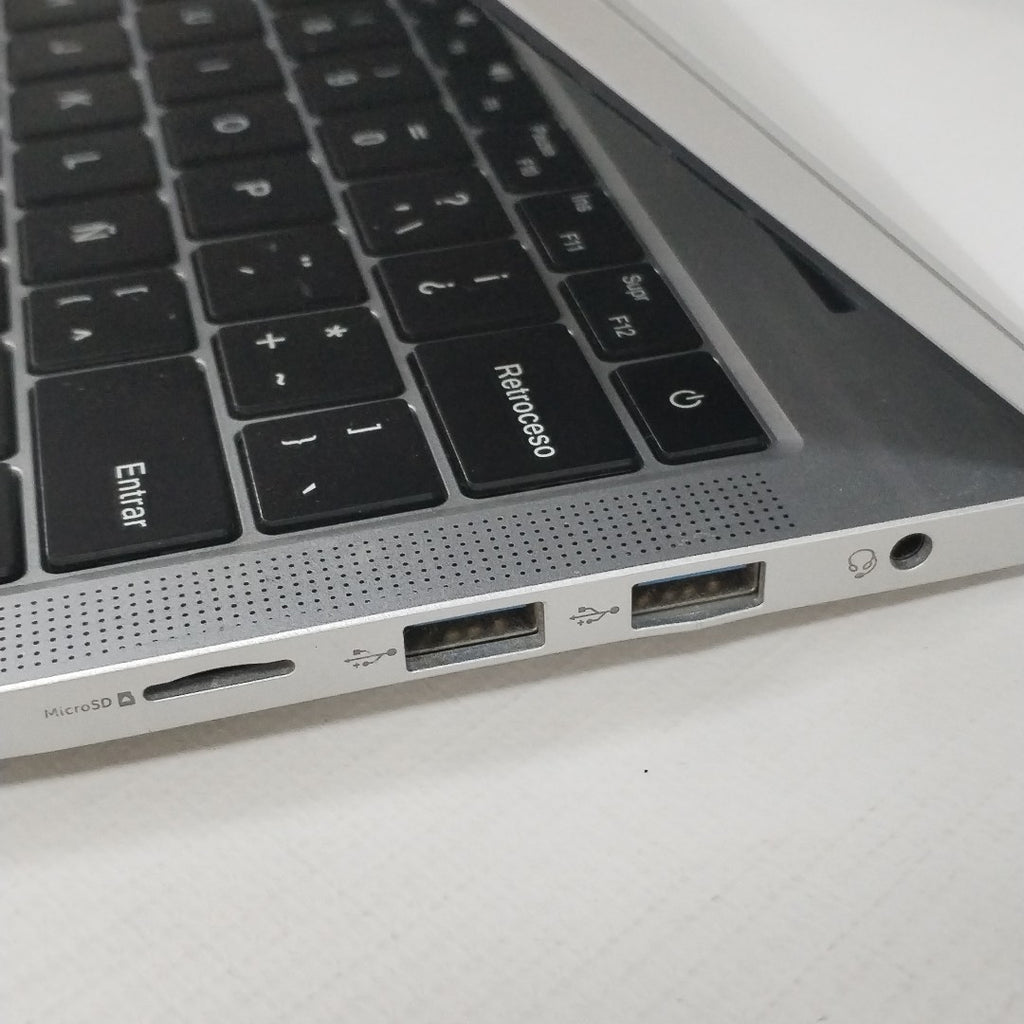 LAPTOP ACER ASPIRE LITE 14 AL14-31P-C0S2 (2024) 256 GB SSD 8 GB RAM (SEMINUEVO)