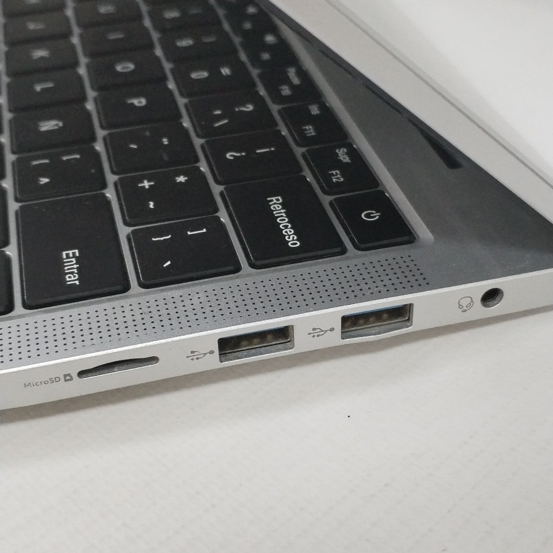 LAPTOP ACER ASPIRE LITE 14 AL14-31P-C0S2 (2024) 256 GB SSD 8 GB RAM (SEMINUEVO)