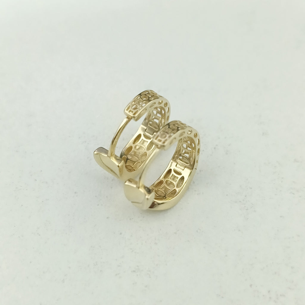 HUGGIES ORO 14K 2.7 (NUEVO)