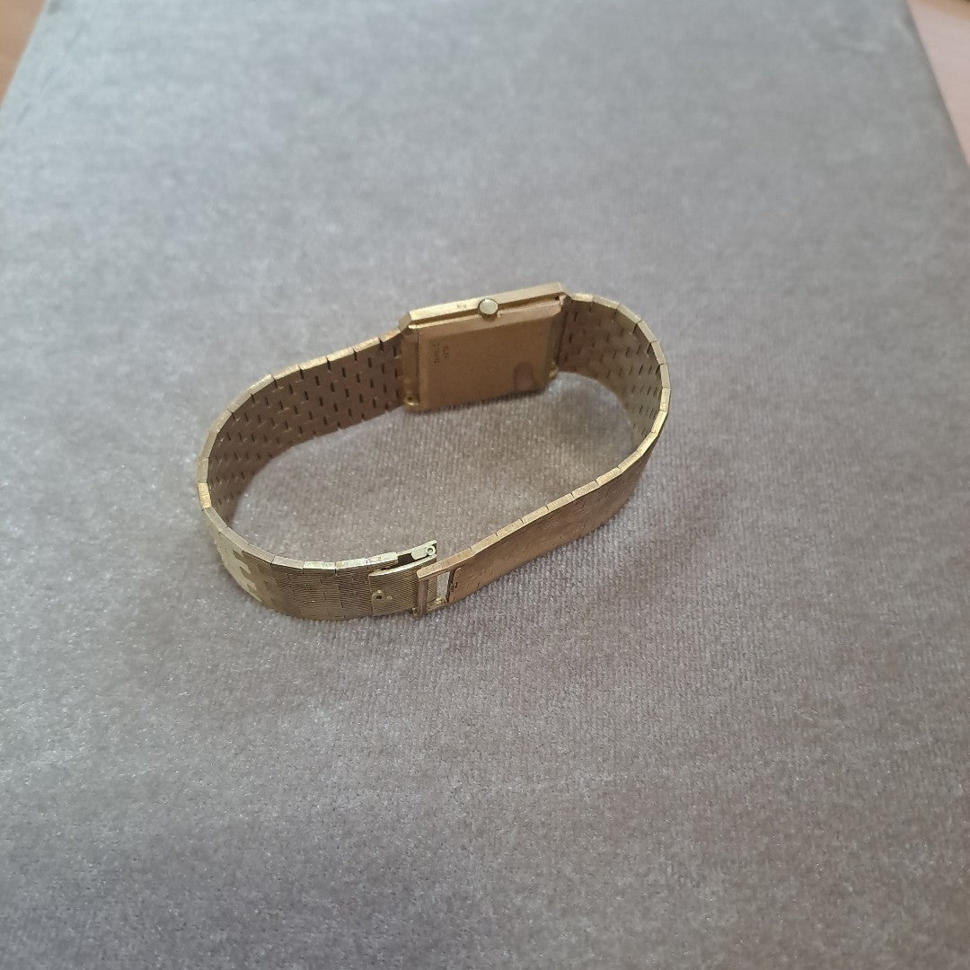 RELOJ CAJA Y PULSO ORO. ORO. 18 K 68.6 GRMS (SEMINUEVO)