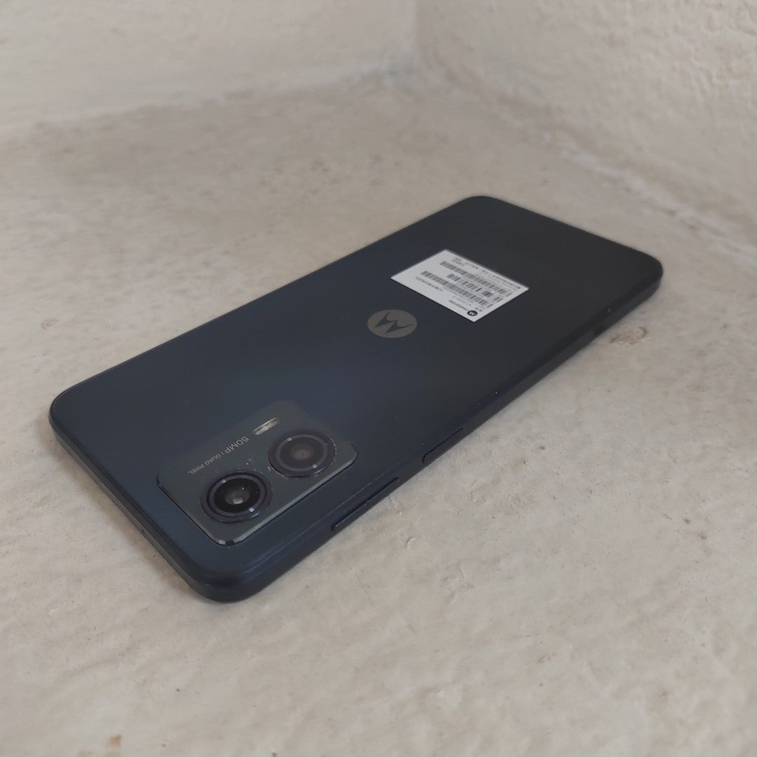 CELULAR MOTOROLA MOTO G53 5G XT2335-3 (2022) 128 GB 8 GB RAM (SEMINUEVO)