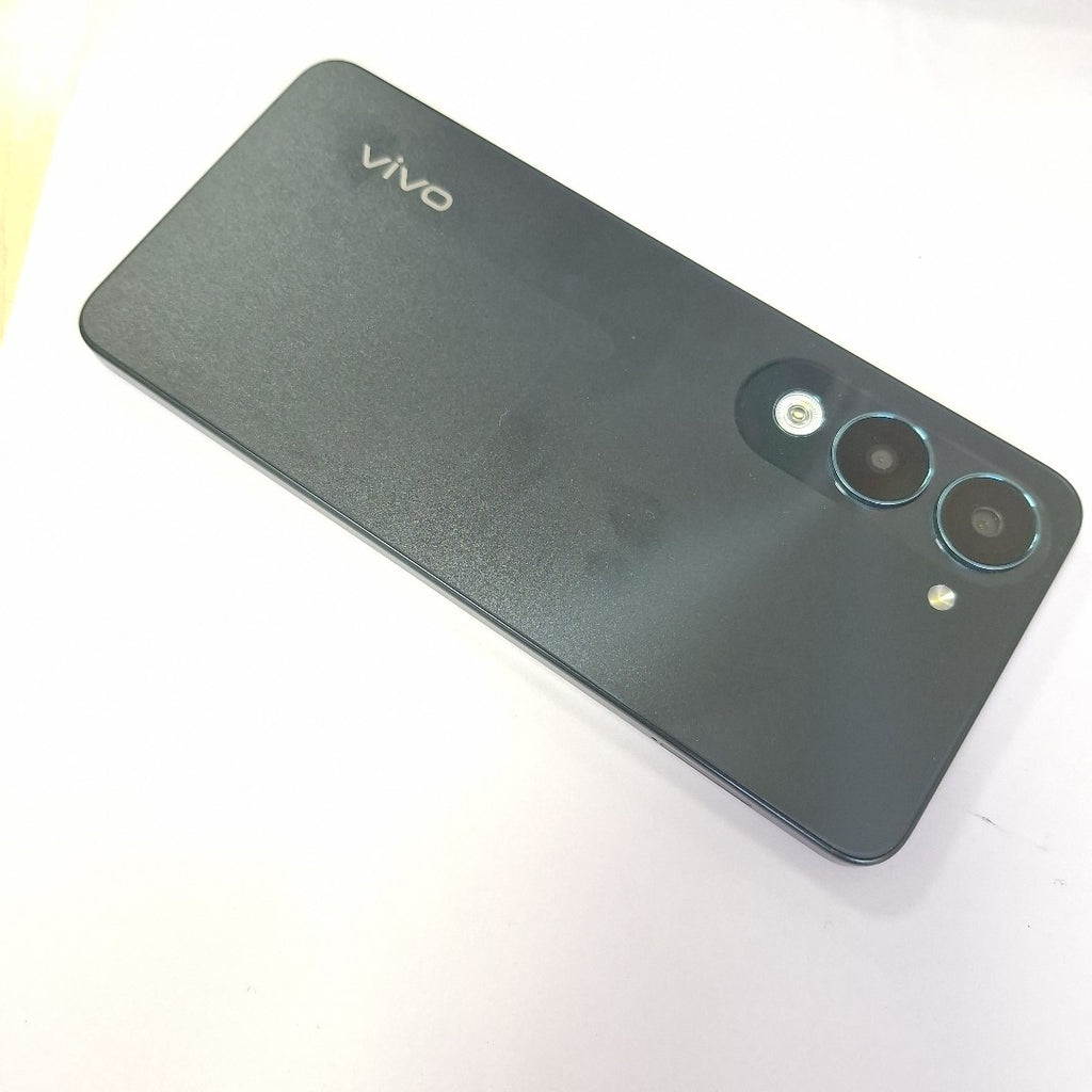 CELULAR VIVO Y04 V2430 (2025) 256 GB 4 GB RAM (SEMINUEVO)