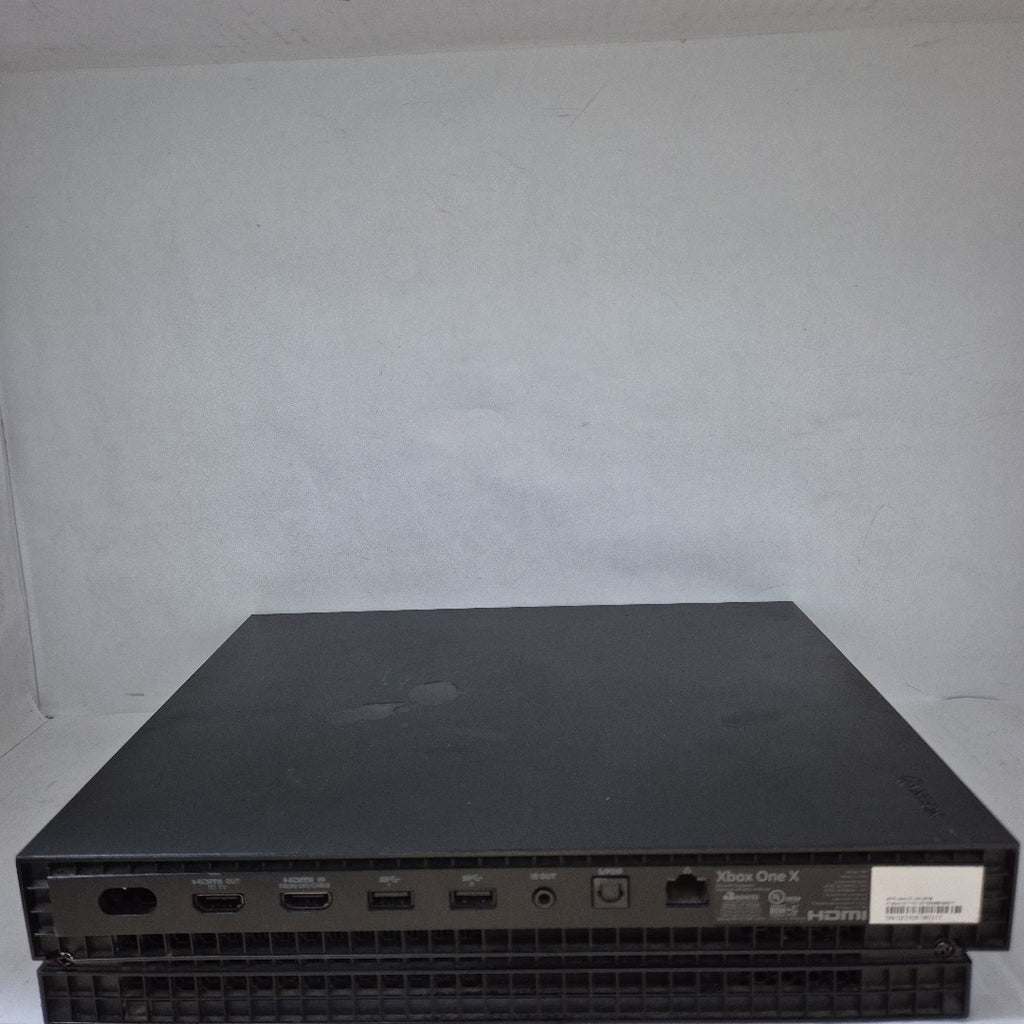 CONSOLA DE VIDEOJUEGO MICROSOFT XBOX ONE X 1 TB (SEMINUEVO)