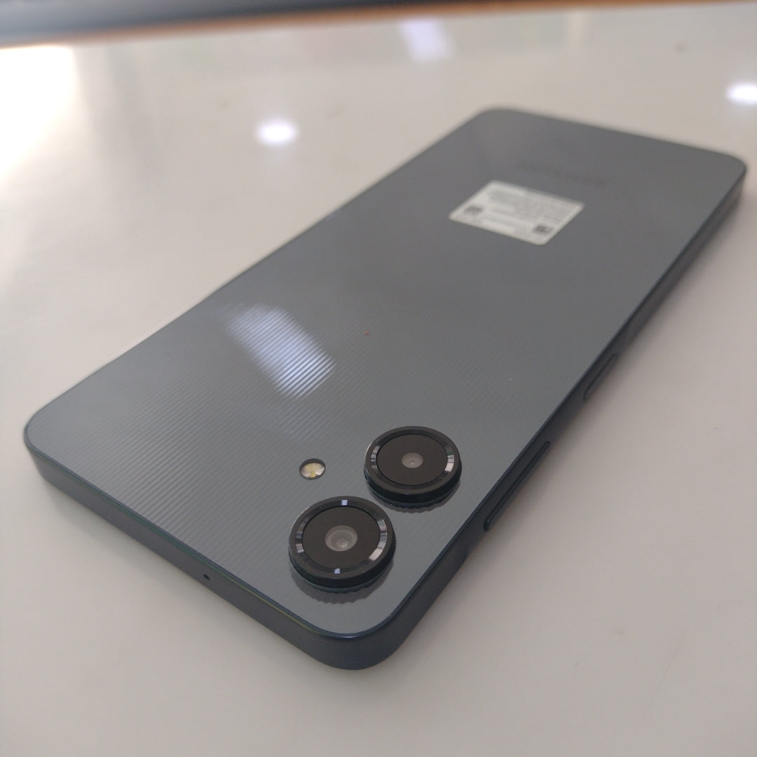 CELULAR SAMSUNG GALAXY A06 SM-A065M (2024) 64 GB 4 GB RAM (SEMINUEVO)