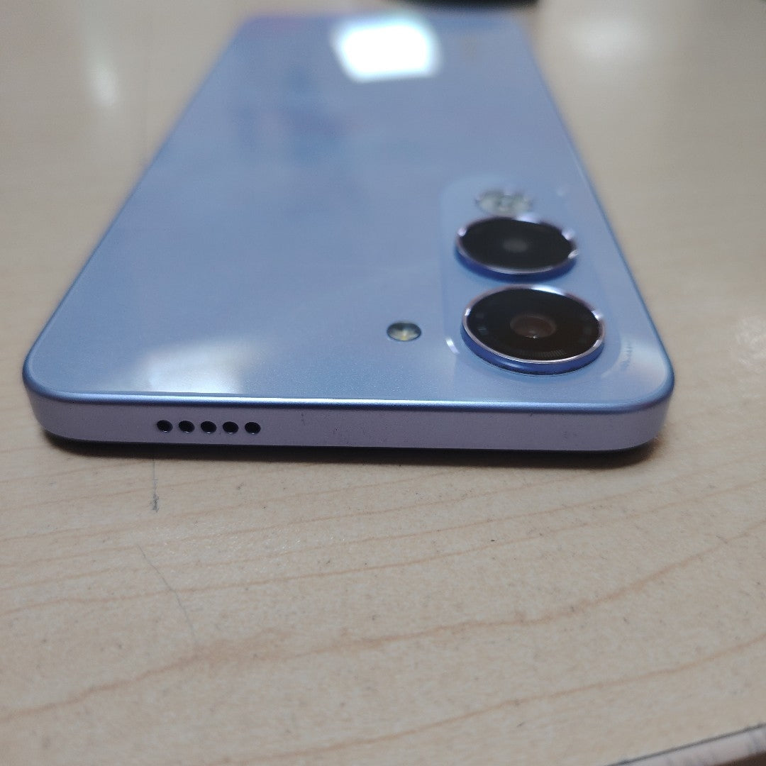 CELULAR VIVO Y04 V2430 (2025) 256 GB 4 GB RAM