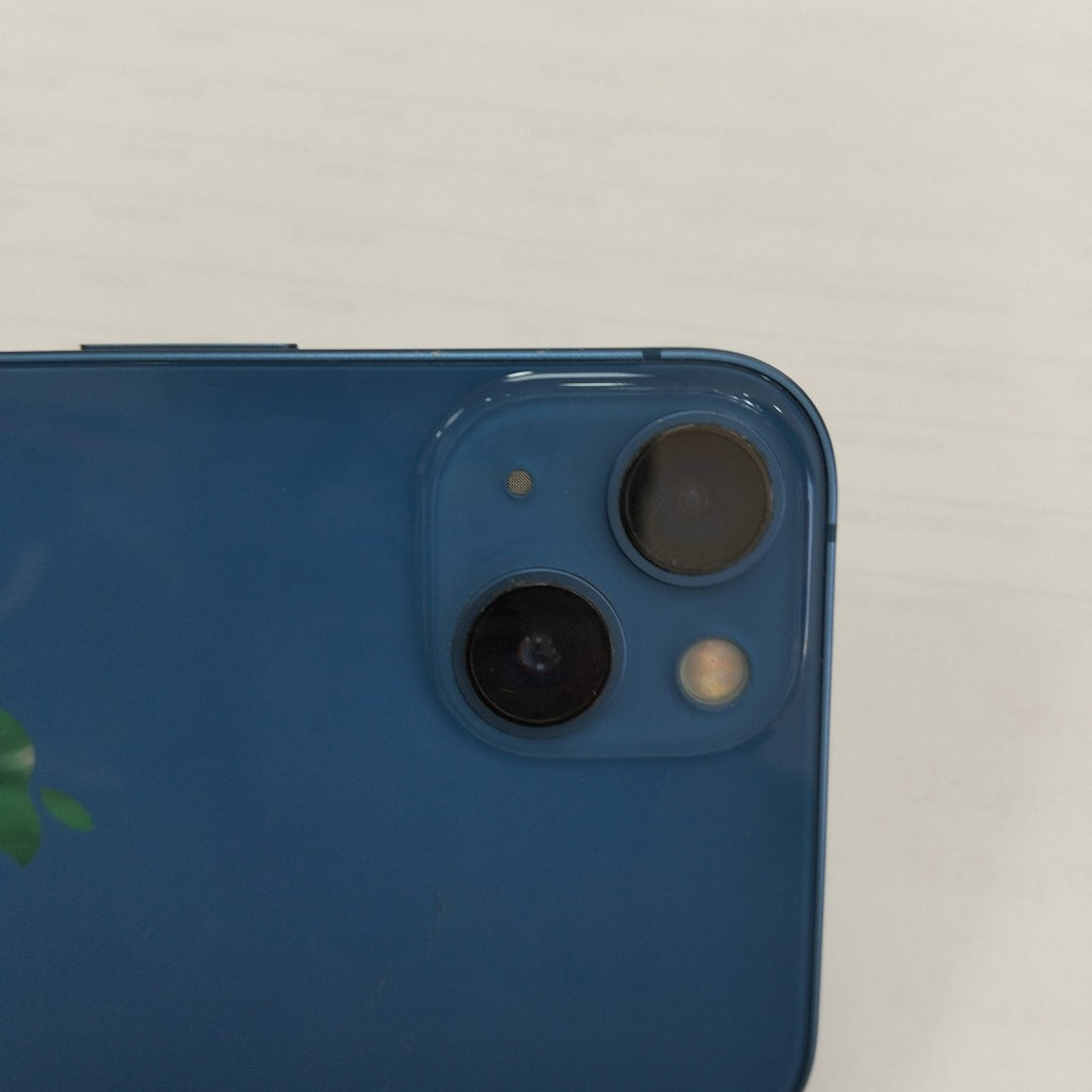 CELULAR APPLE IPHONE 13 A2631 128 GB 4 GB RAM (SEMINUEVO)